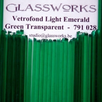 Vetrofond Transparent Dark Emerald Green (VT 791 030)